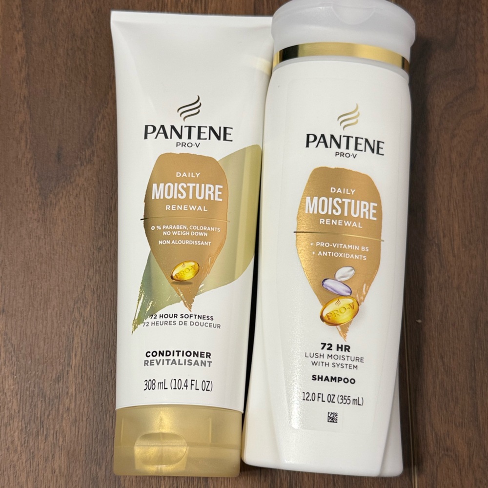 Pantene Daily Moisture Renewal Shampoo & Conditioner
